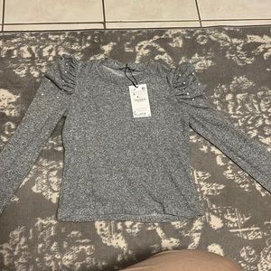 Brand new from Zara still has tags